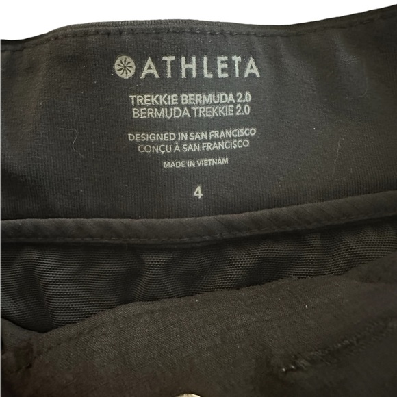 Athleta TREKKIE NORTH MID RISE BERMUDA SHORT - Picture 3 of 4
